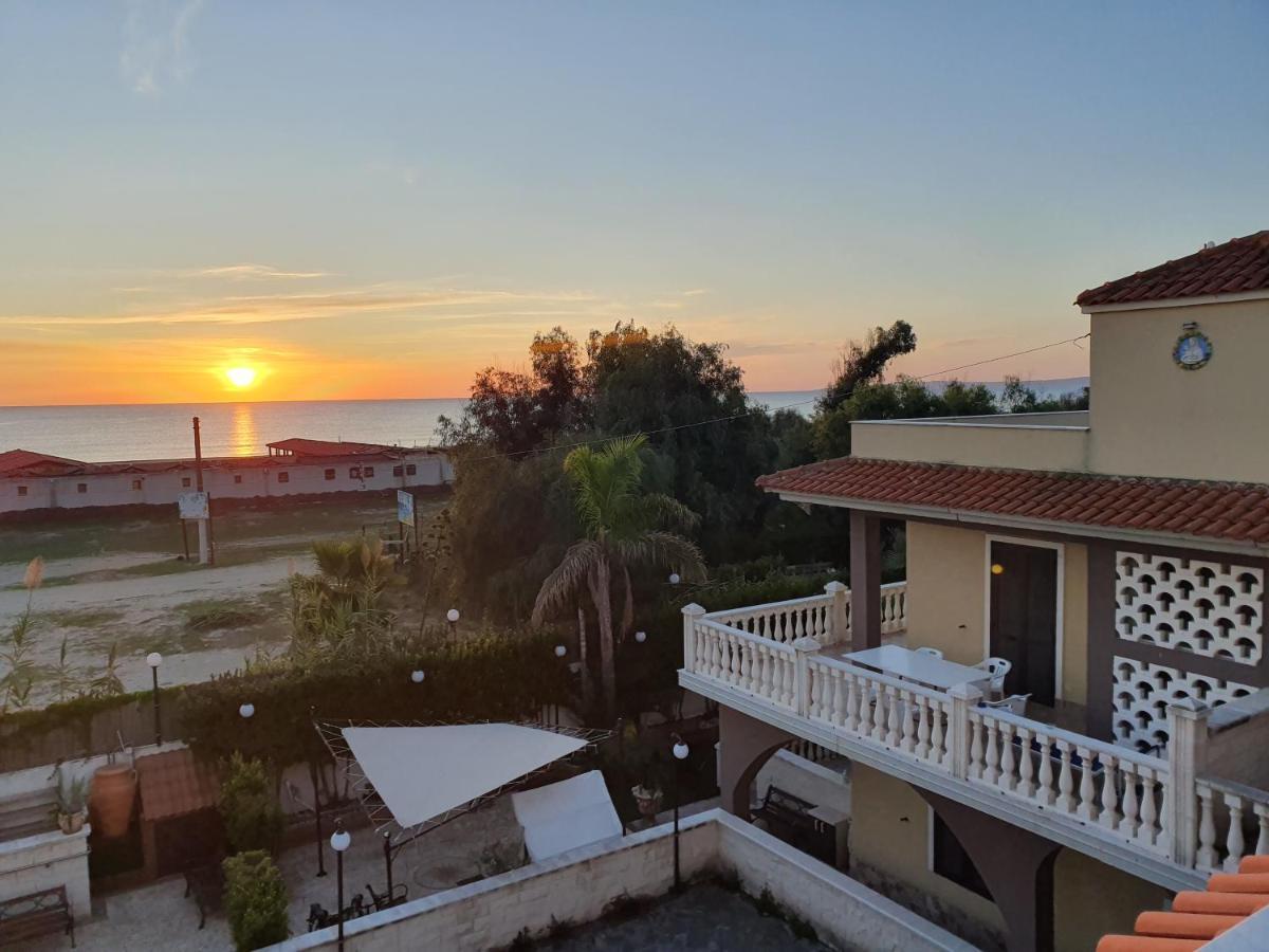 Villa Capriccio Villaggio San Leonardo Exteriör bild